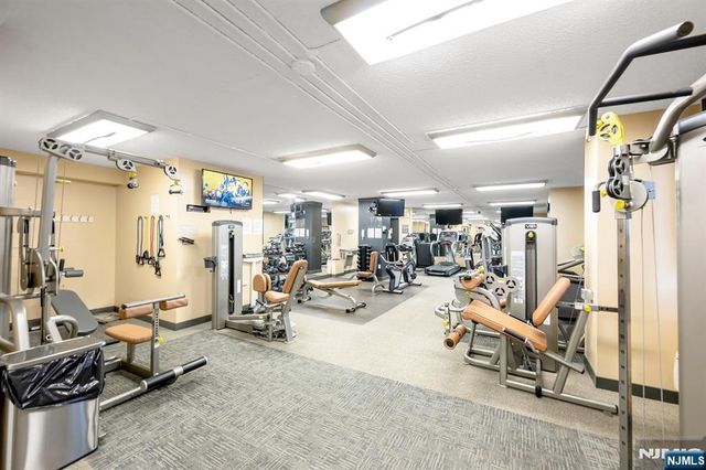 160 Overlook Avenue 3A, Hackensack, NJ 07601