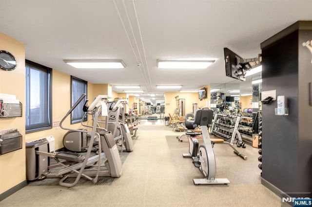 160 Overlook Avenue 3A, Hackensack, NJ 07601