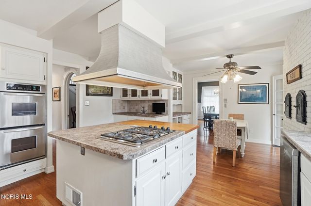 2006 Mount Vernon Avenue, Toledo, OH 43607