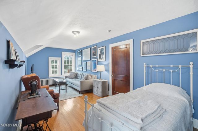 2006 Mount Vernon Avenue, Toledo, OH 43607