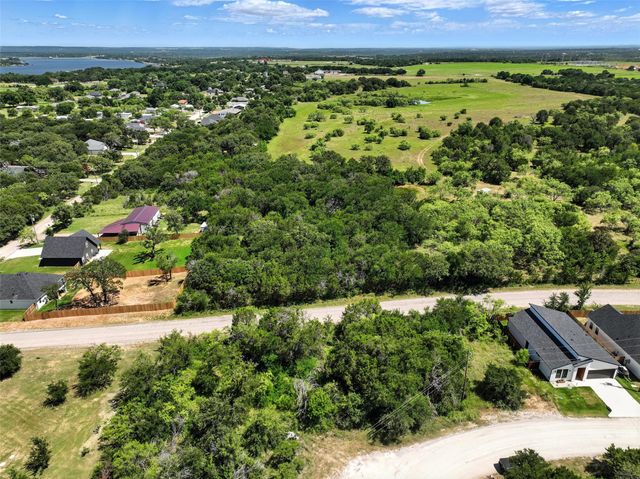 5801 Barkridge Drive, Granbury, TX 76048