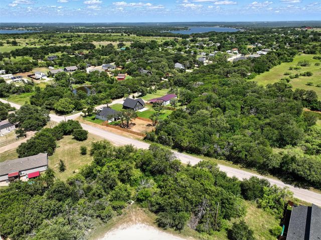 5801 Barkridge Drive, Granbury, TX 76048