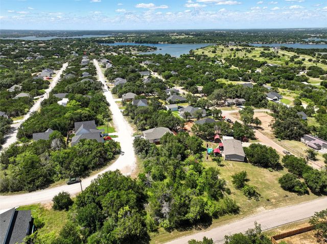 5801 Barkridge Drive, Granbury, TX 76048