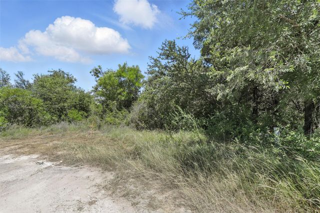 5801 Barkridge Drive, Granbury, TX 76048