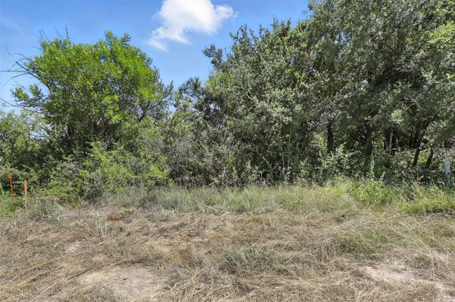 5801 Barkridge Drive, Granbury, TX 76048