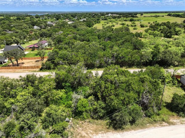 5801 Barkridge Drive, Granbury, TX 76048