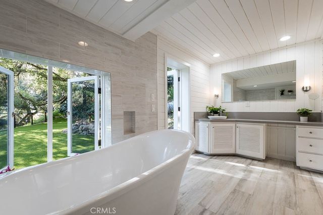 21670 Encina Road, Topanga, CA 90290