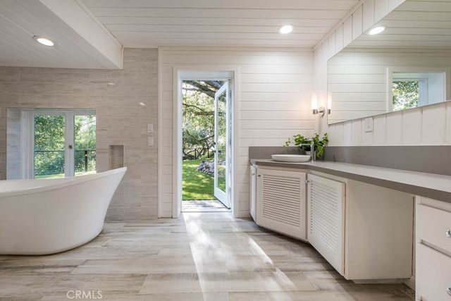 21670 Encina Road, Topanga, CA 90290