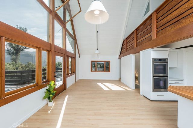 21670 Encina Road, Topanga, CA 90290