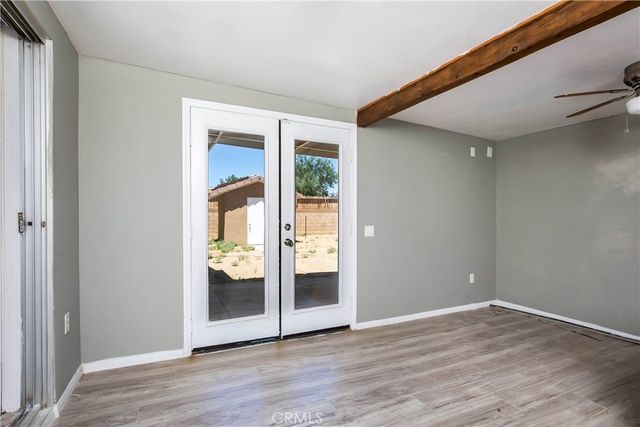 735 E Avenue K7, Lancaster, CA 93535