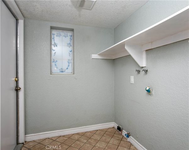 735 E Avenue K7, Lancaster, CA 93535