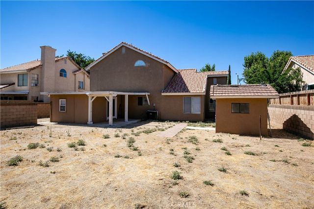 735 E Avenue K7, Lancaster, CA 93535