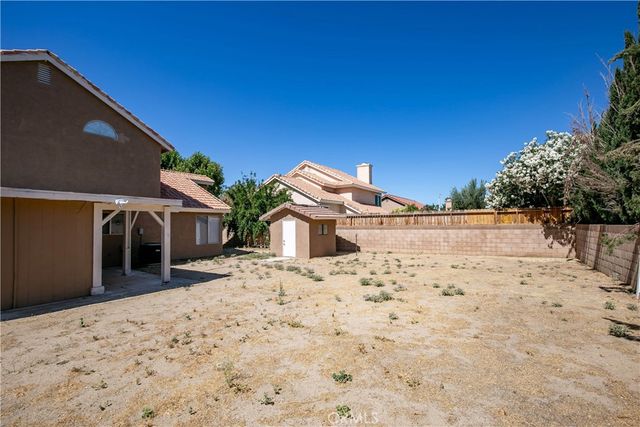 735 E Avenue K7, Lancaster, CA 93535
