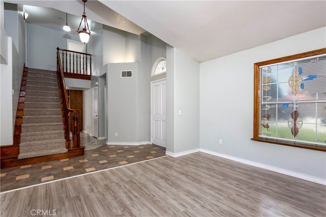 735 E Avenue K7, Lancaster, CA 93535