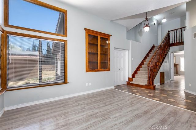 735 E Avenue K7, Lancaster, CA 93535