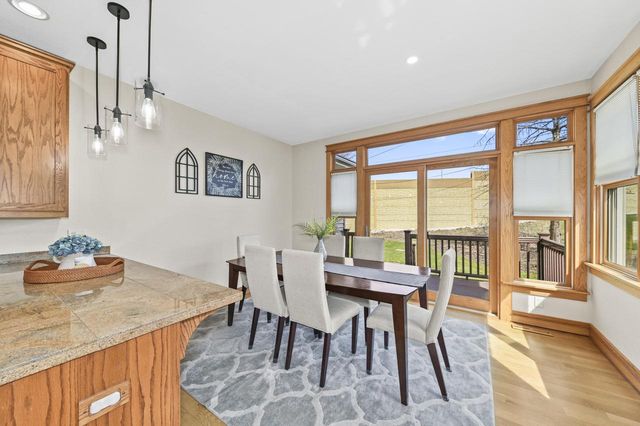 2132 N 113th STREET, Wauwatosa, WI 53226