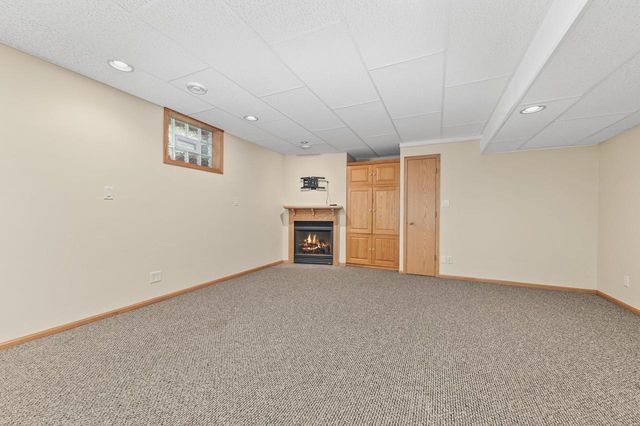 2132 N 113th STREET, Wauwatosa, WI 53226