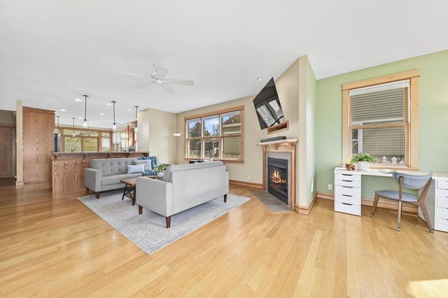 2132 N 113th STREET, Wauwatosa, WI 53226