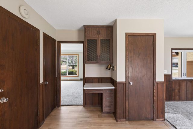 2009 Wheeler Street N, Roseville, MN 55113