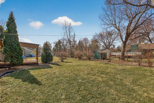 2009 Wheeler Street N, Roseville, MN 55113