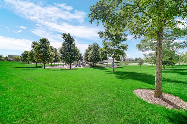 3097 Chalkstone Avenue, Elgin, IL 60124