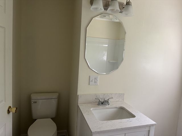 370 Wolfe Blvd, Erin, TN 37061