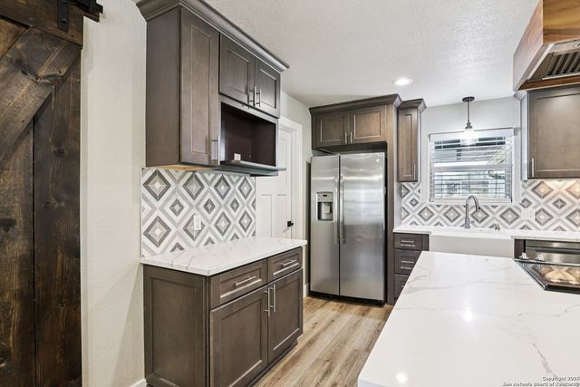 786 Renee, Seguin, TX 78155