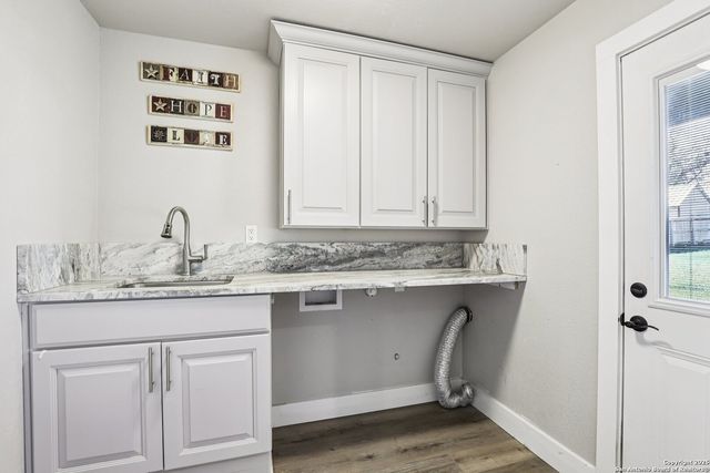 786 Renee, Seguin, TX 78155