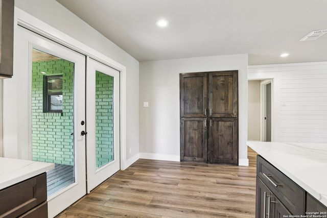 786 Renee, Seguin, TX 78155