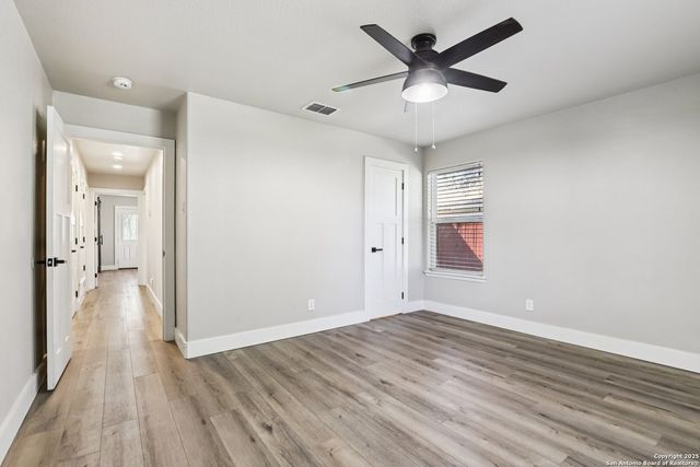 786 Renee, Seguin, TX 78155