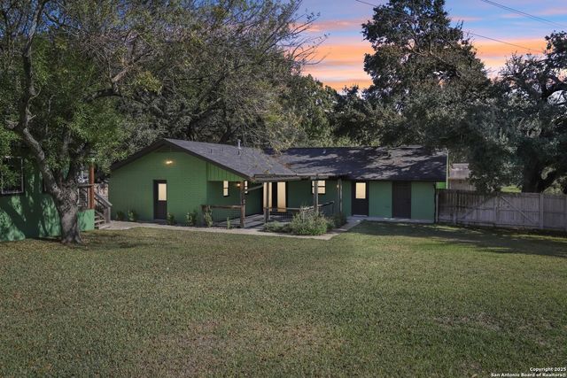 786 Renee, Seguin, TX 78155