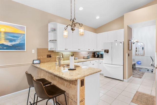 577 SW Saint Kitts Cove, Port St. Lucie, Port St Lucie, FL 34986