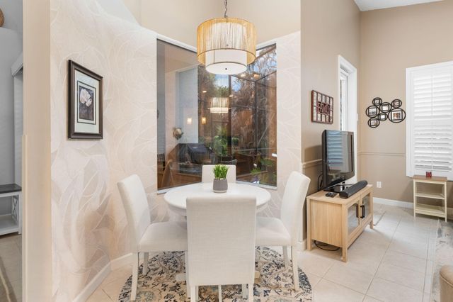 577 SW Saint Kitts Cove, Port St. Lucie, Port St Lucie, FL 34986