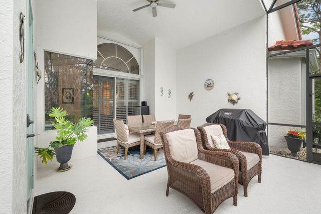 577 SW Saint Kitts Cove, Port St. Lucie, Port St Lucie, FL 34986