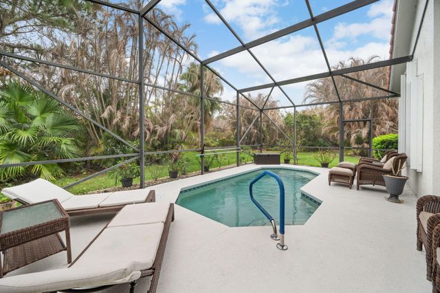 577 SW Saint Kitts Cove, Port St. Lucie, Port St Lucie, FL 34986