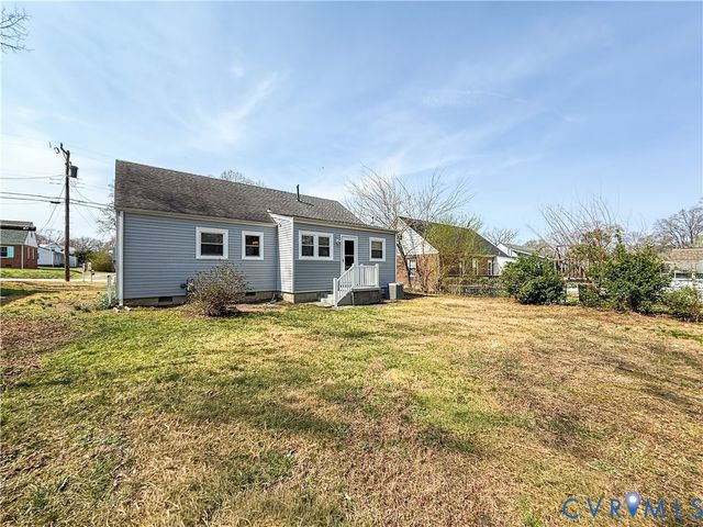 515 Gravatt Ave, Hopewell, VA 23860