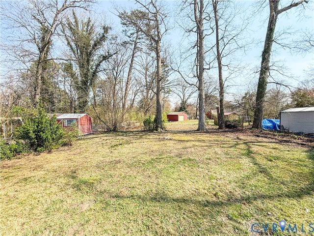 515 Gravatt Ave, Hopewell, VA 23860