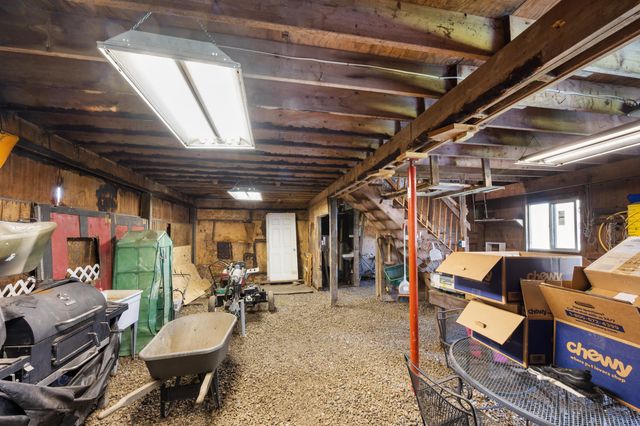 5785 Layton Road, Fowlerville, MI 48836