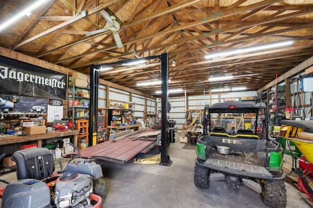 5785 Layton Road, Fowlerville, MI 48836