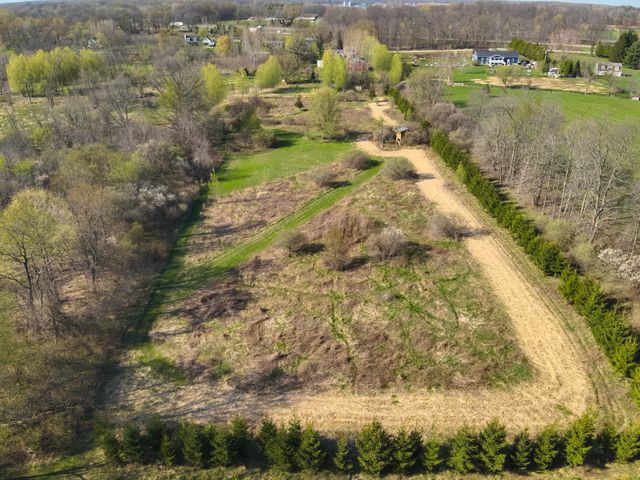 5785 Layton Road, Fowlerville, MI 48836