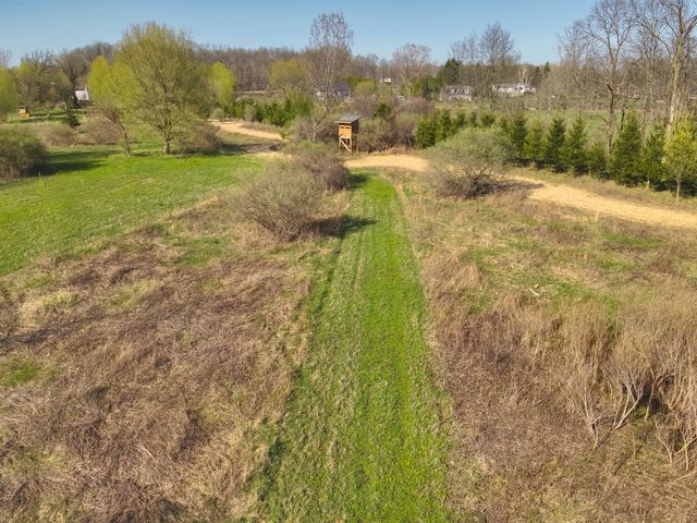 5785 Layton Road, Fowlerville, MI 48836