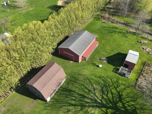 5785 Layton Road, Fowlerville, MI 48836