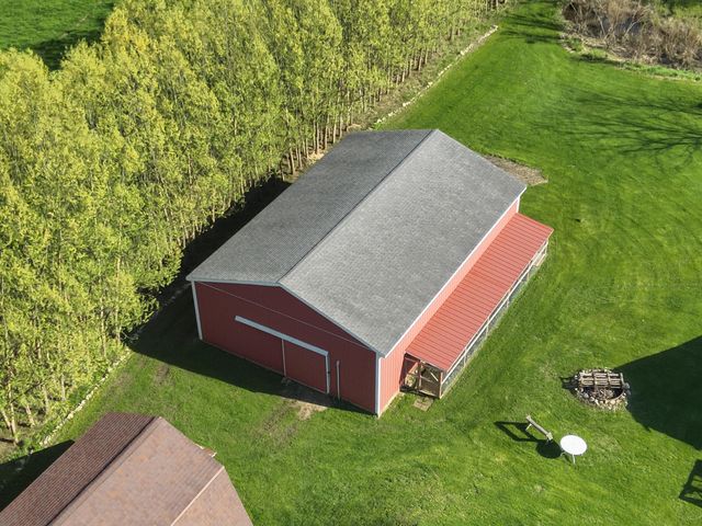 5785 Layton Road, Fowlerville, MI 48836