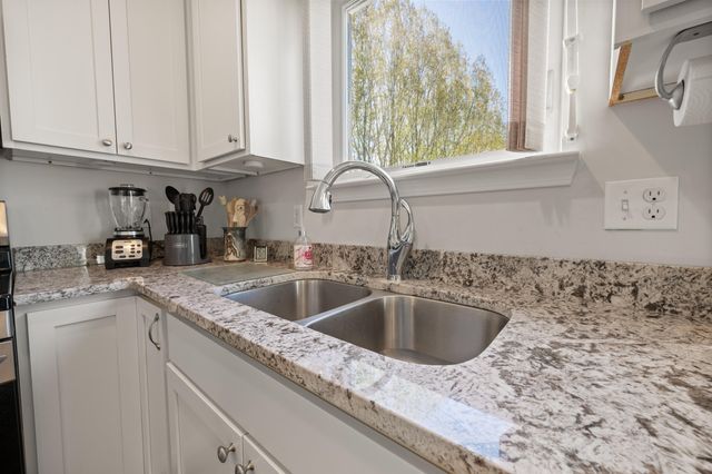 5785 Layton Road, Fowlerville, MI 48836