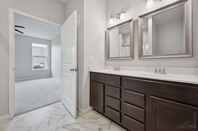 669 Fredericks Pass, South Lebanon, OH 45065