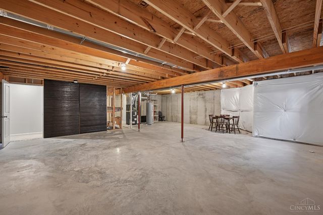 669 Fredericks Pass, South Lebanon, OH 45065