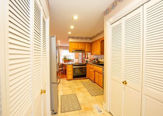 2208 Stone Garden Lane, Lexington, KY 40513