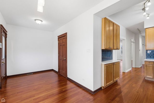 5401 S Maryland Avenue, Chicago, IL 60615
