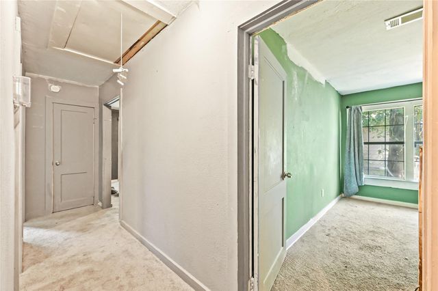117 Pecan Drive, Baytown, TX 77520