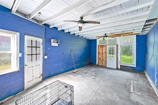 117 Pecan Drive, Baytown, TX 77520